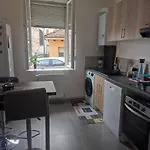 Rez De Chaussée - 2 *