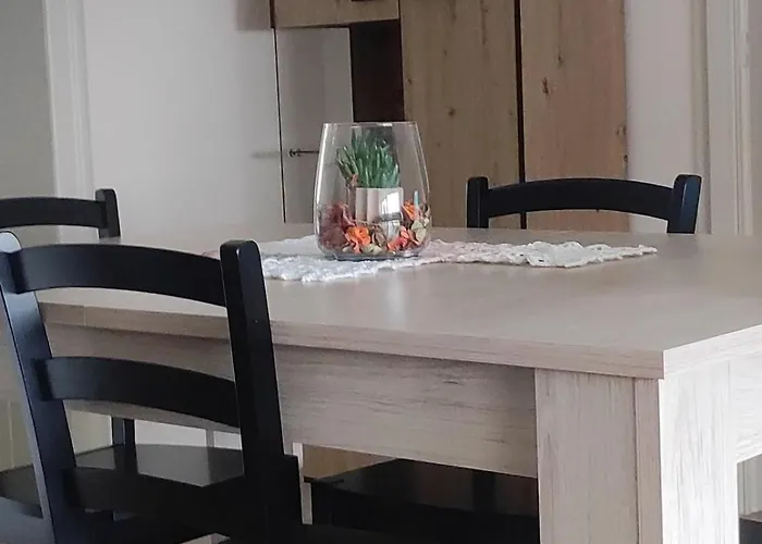 Rez De Chaussee - 2 Appartement